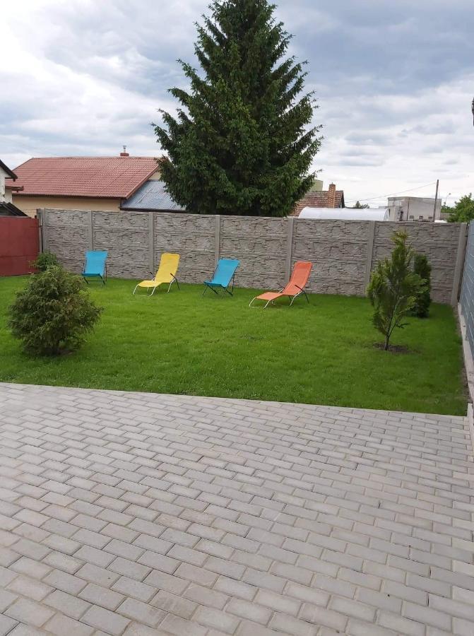 Bekivi Apartmany Dunajská Streda Exterior photo