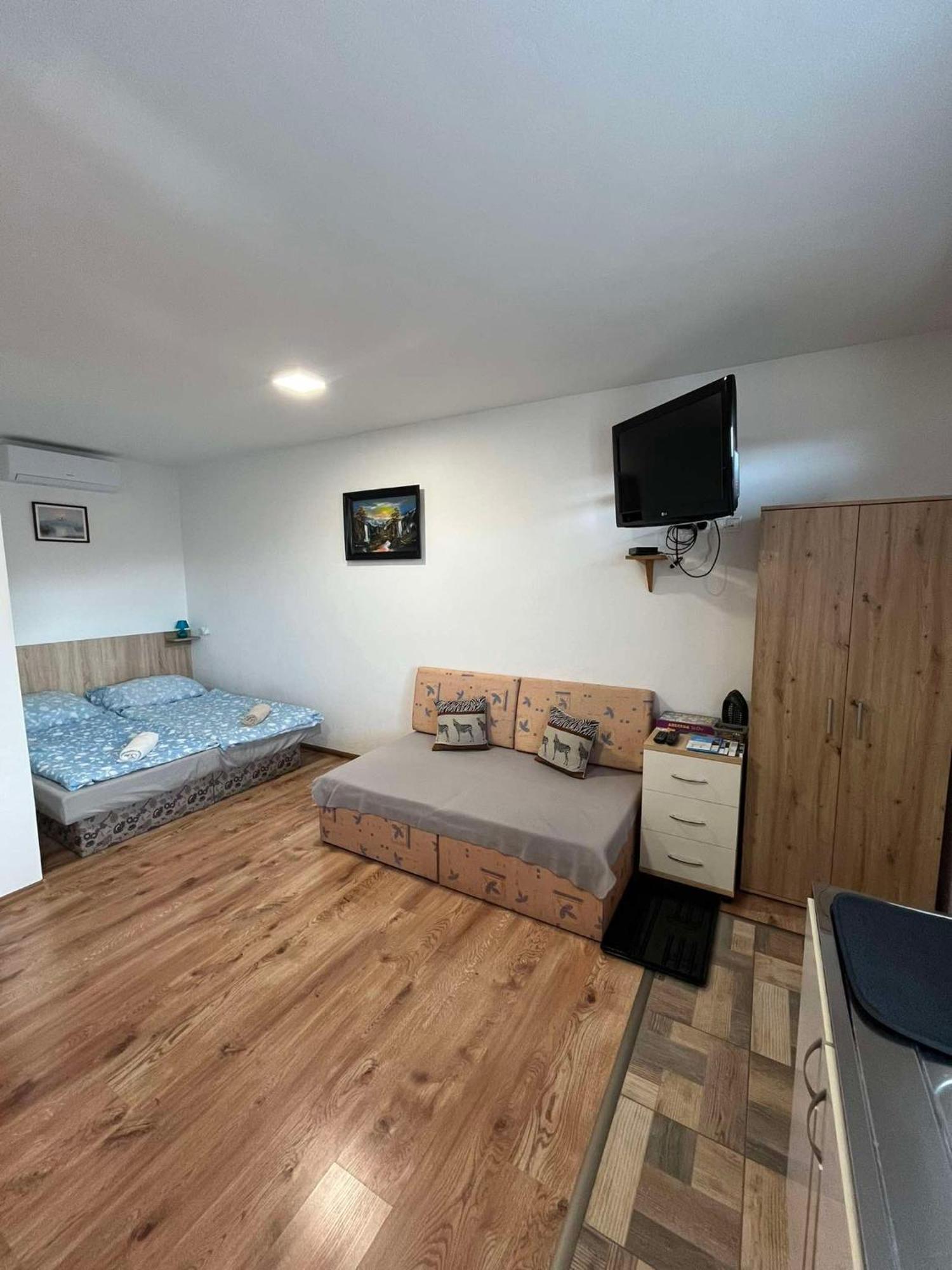 Bekivi Apartmany Dunajská Streda Exterior photo